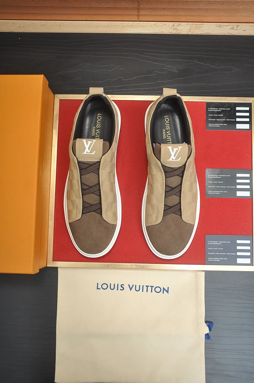 Men's shoes💰460💶【LOUIS VUITTON】Same model from LV.Louis Vuitton official website [satisfied] original single hot model LV original factory cowhide material👑1:1 original plate sheepskin lining, body accessories one to one mold opening💪 counter quality 🙏 Dear friends, if you still worry about wearing matching shoes💋, then these shoes are your best choice🎁🎁! 38-45 (45 is custom-made and cannot be returned or exchanged)